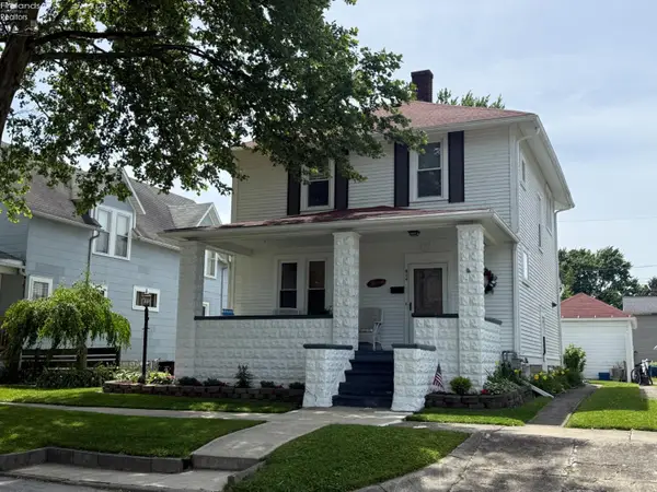 824 Stilwell Avenue, Fremont, OH 43420