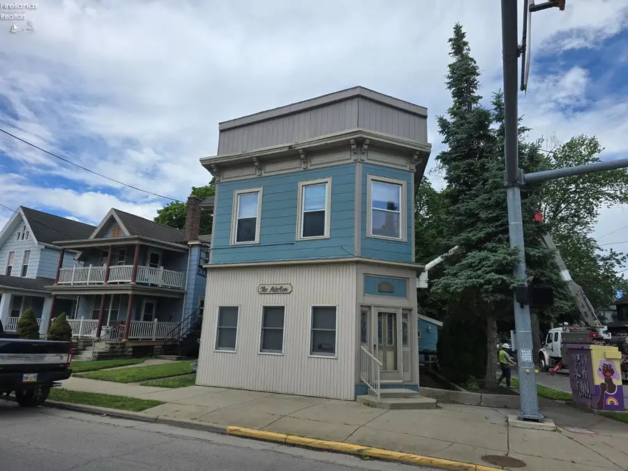1501 Hayes Avenue, Sandusky, OH 44870 - #2