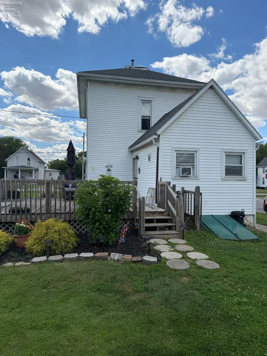 324 Keefer Street, Willard, OH 44890 - #2