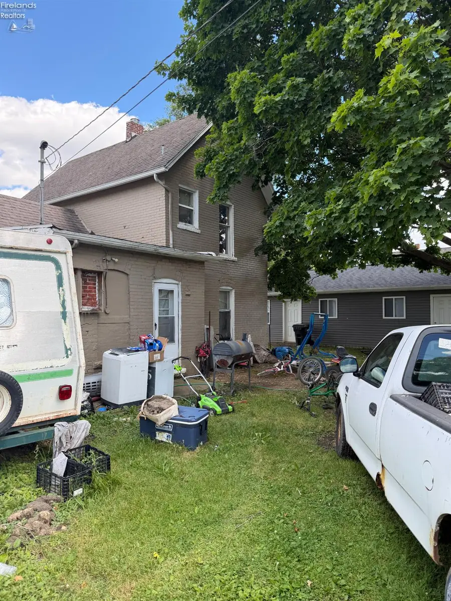 19 N Main Street, Willard, OH 44890 - #2