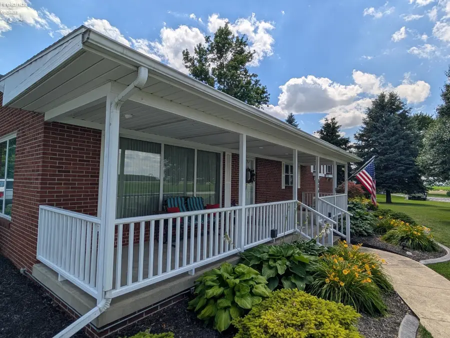 864 E County Road 40, Old Fort, OH 44883 - #2