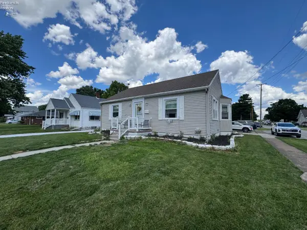 158 Sheffield Street, Bellevue, OH 44811
