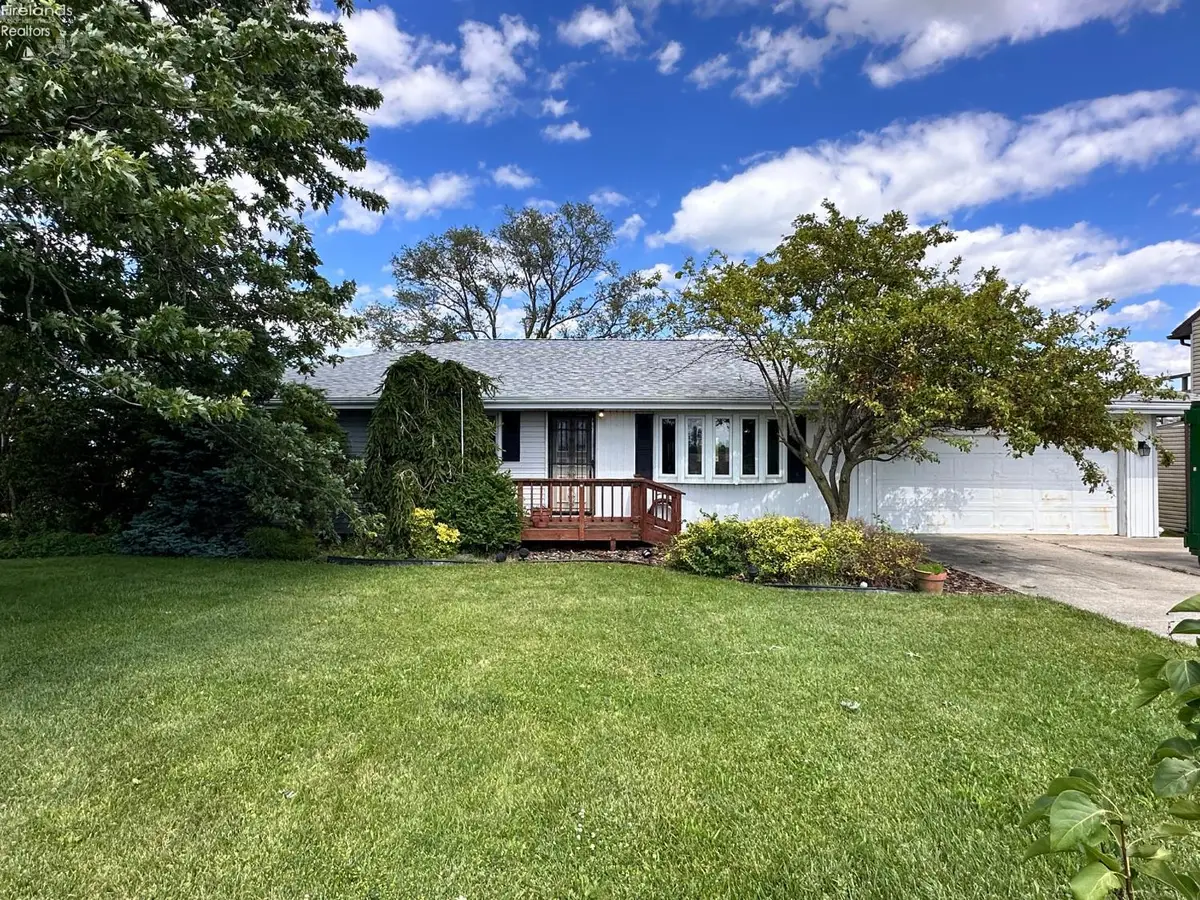 3375 County Road 170, Fremont, OH 43420 - #1