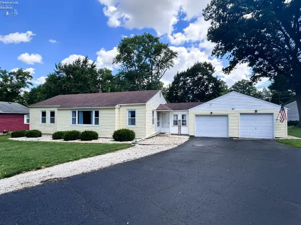 40 Riverlea, Tiffin, OH 44883