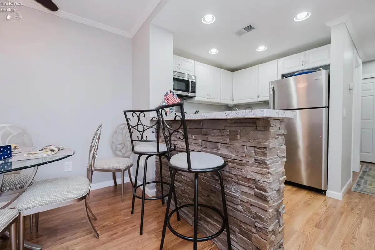 118 W Clinton Reef Drive #118, Port Clinton, OH 43452 - #1