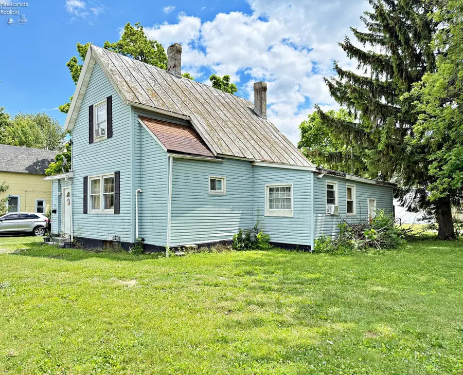 253 4th Avenue, Tiffin, OH 44883 - #3