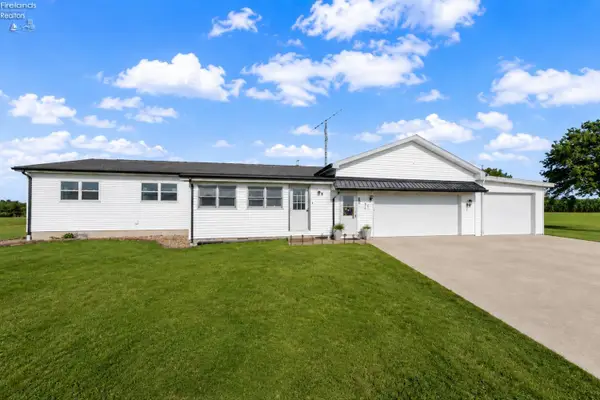 2758 Section Line Road 30 South, Willard, OH 44890