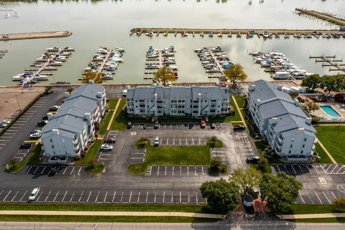176 Clinton Reef Drive, Port Clinton, OH 43452 - #1