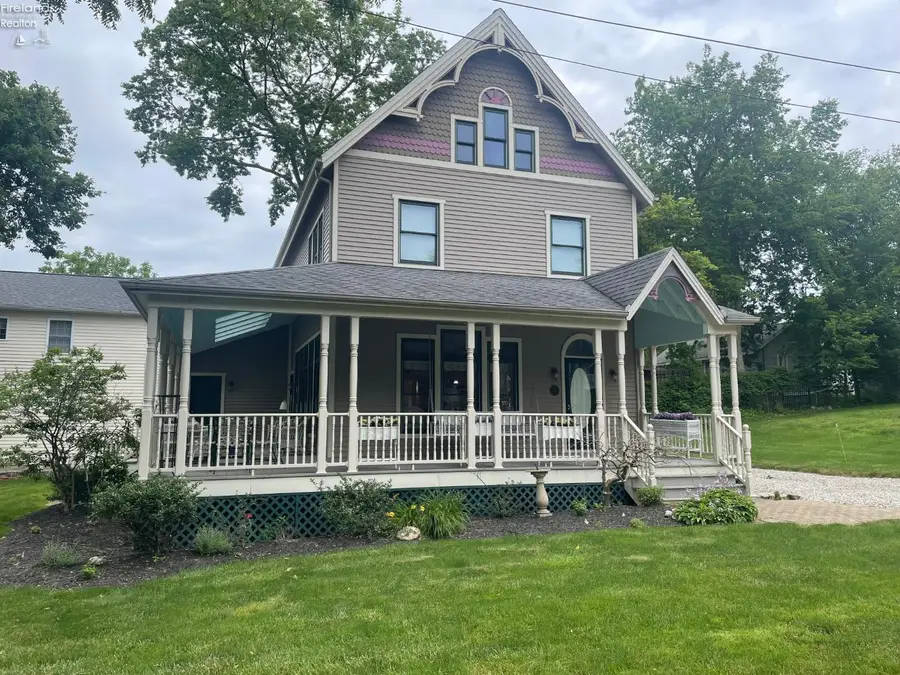 605 Elm Avenue, Lakeside, OH 43440 - #3