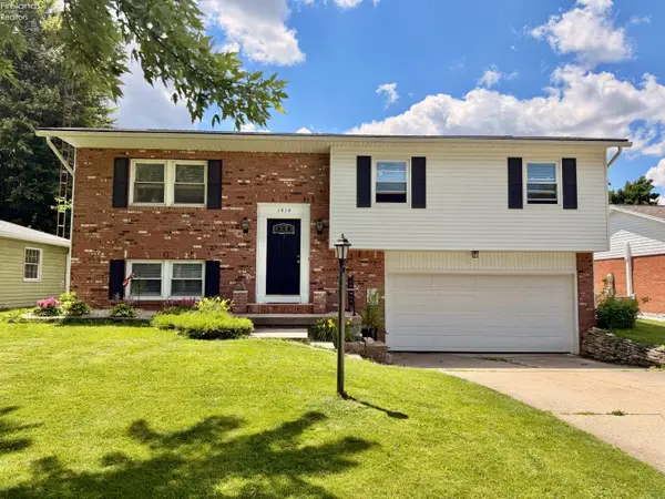1414 White Avenue, Fremont, OH 43420