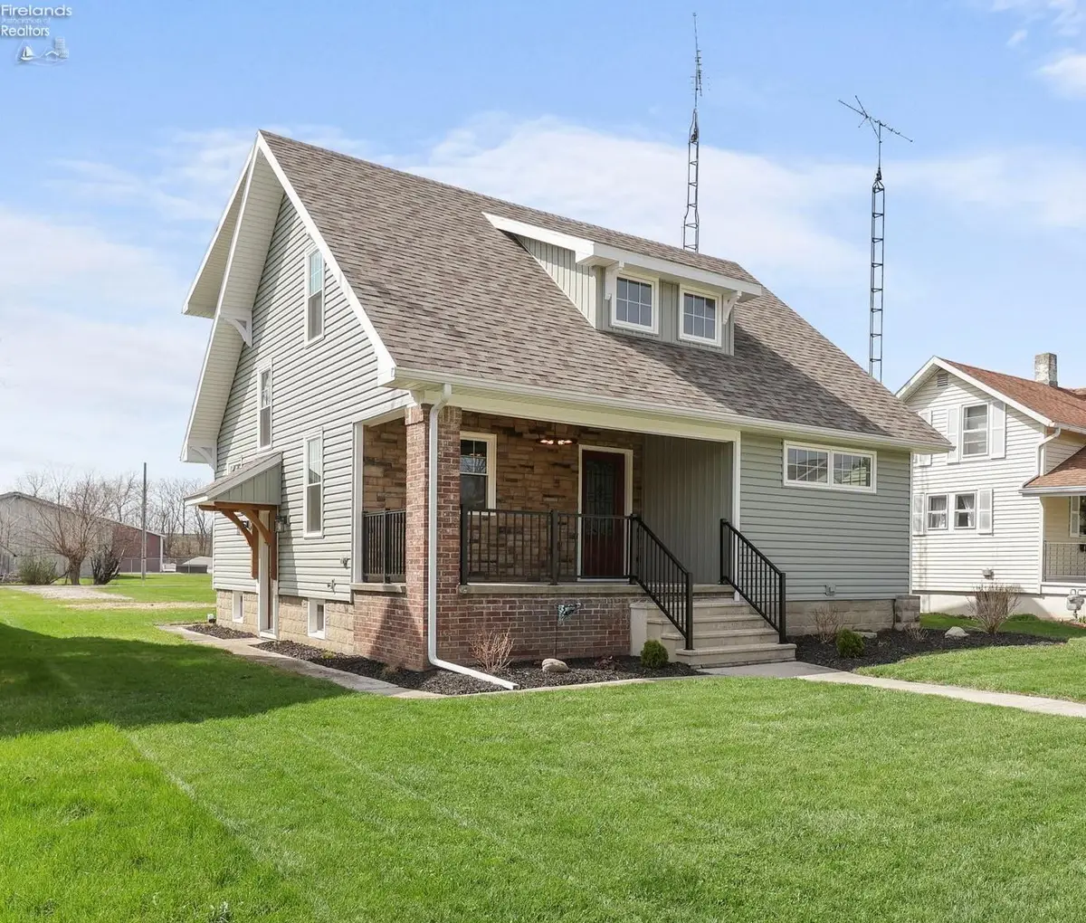 547 N Church Street, Oak Harbor, OH 43449 - #1