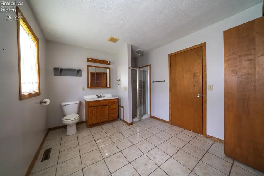 895 County Road 212, Fremont, OH 43420 - #3