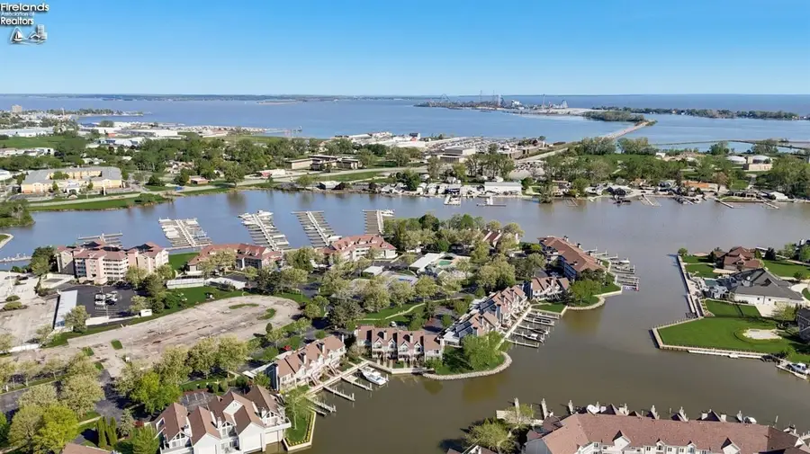 49 Marina Point Drive, Sandusky, OH 44870 - #2