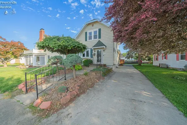 1105 Miller, Fremont, OH 43420