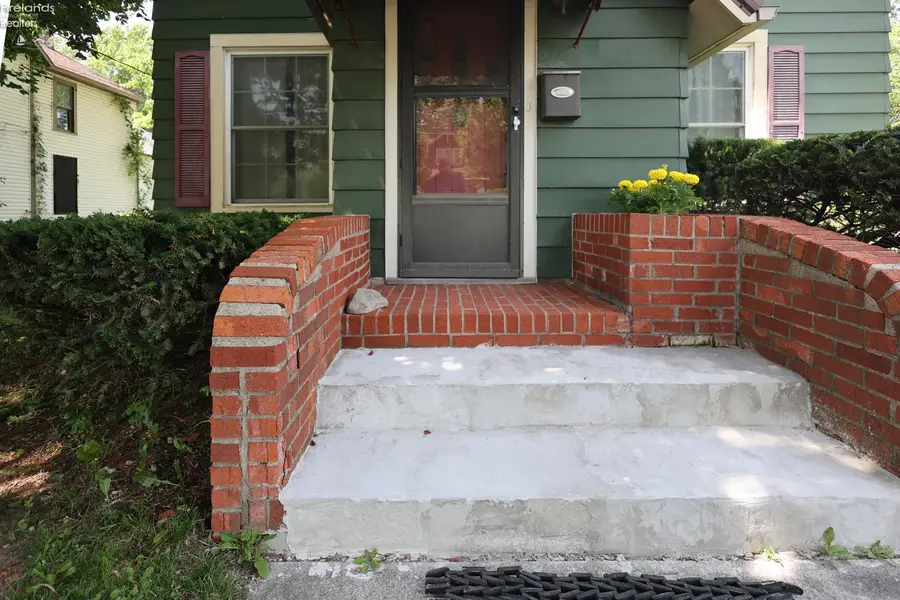 273 E Main Street, Norwalk, OH 44857 - #3