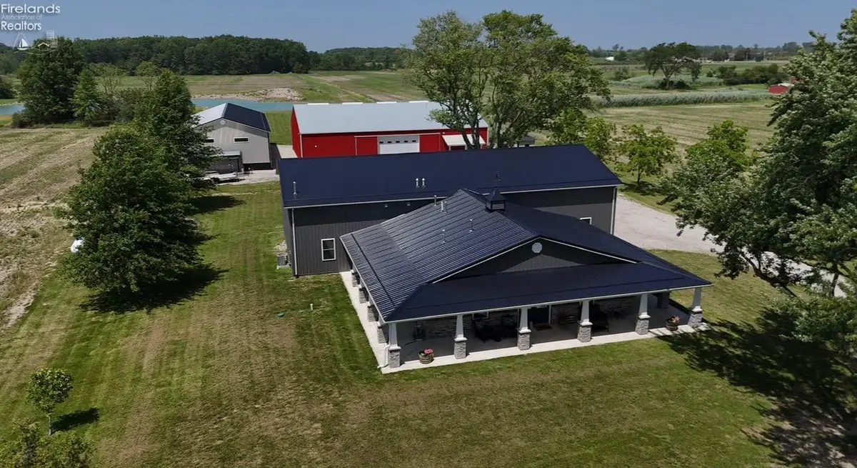 5111 Port Clinton Eastern, Port Clinton, OH 43452 - #1