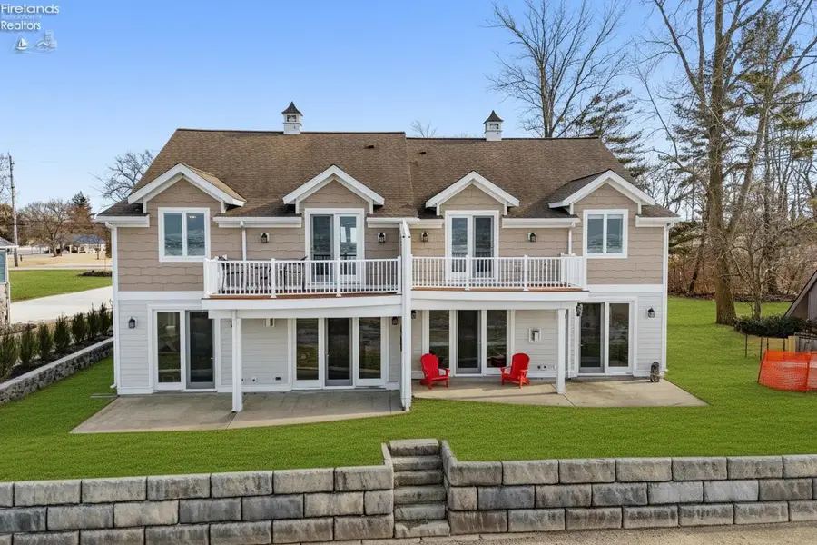 2511 E Sand Road, Port Clinton, OH 43452 - #3