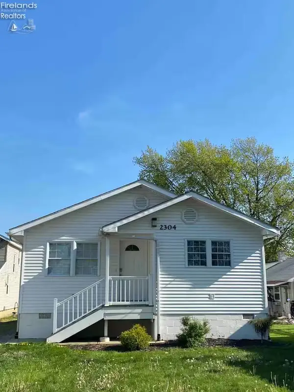 2304 River Avenue, Sandusky, OH 44870