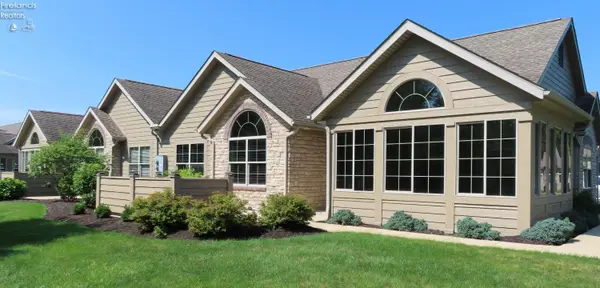 3916 Coventry Lane, Huron, OH 44839