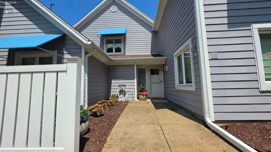 236 Heron Creek Drive, Sandusky, OH 44870 - #3