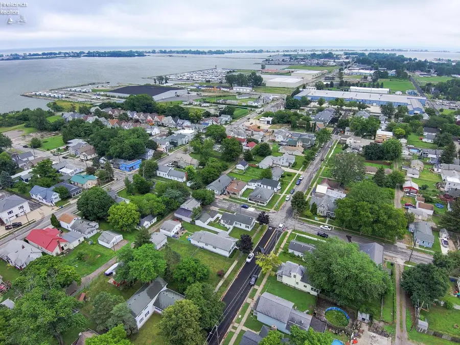 1006 2nd, Sandusky, OH 44870 - #2