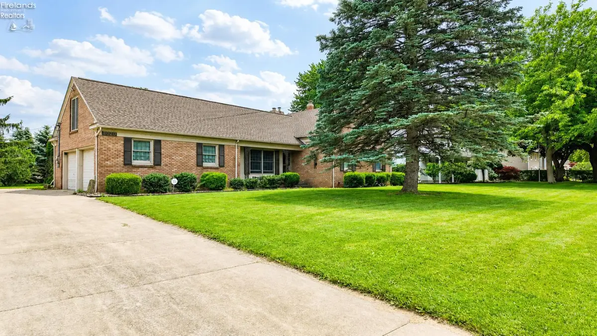 1020 Main Street, Huron, OH 44839 - #1