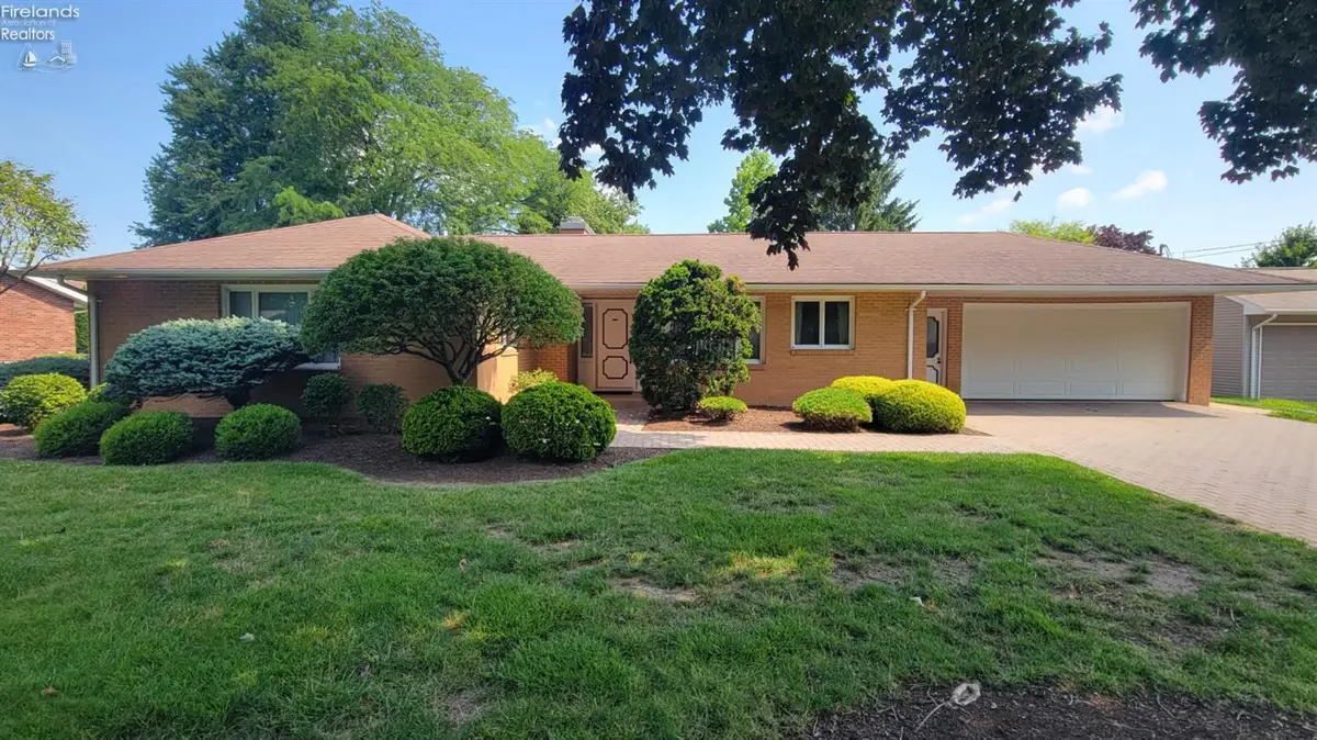 2017 Hull Road, Sandusky, OH 44870 - #1