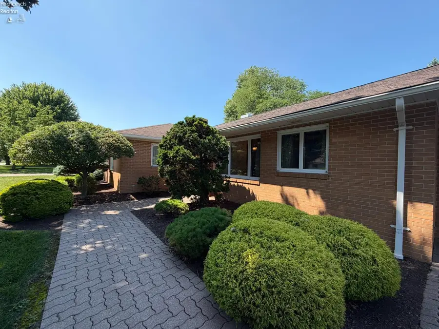 2017 Hull Road, Sandusky, OH 44870 - #2