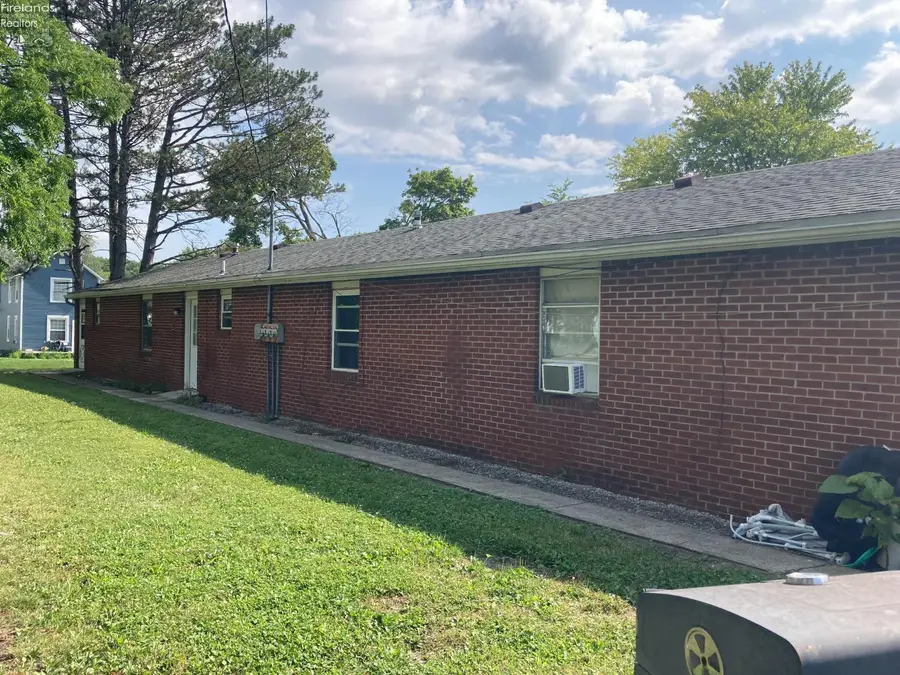 215 Second Street, Willard, OH 44890 - #2