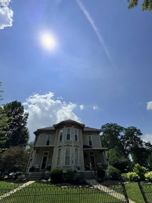 312 Monroe, Fremont, OH 43420
