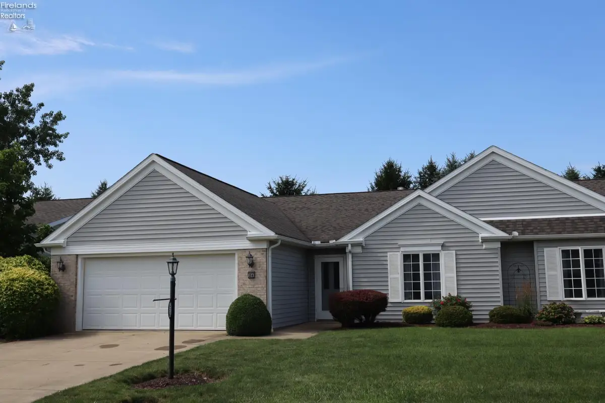 25 Falcon Crest Drive #A, Norwalk, OH 44857 - #1