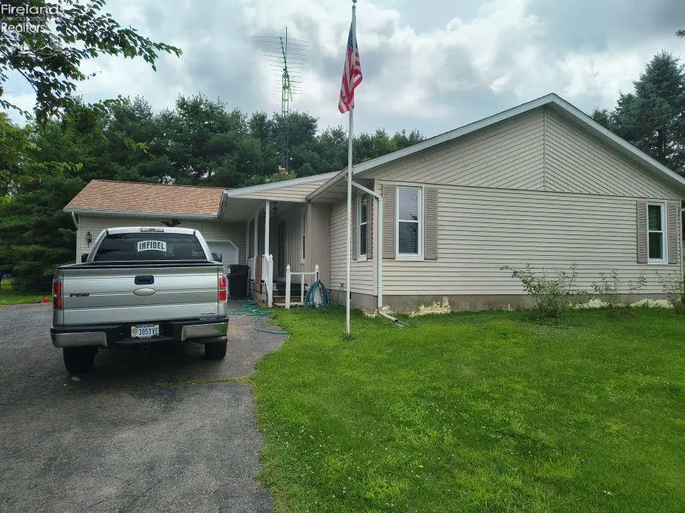 627 County Road 302, Bellevue, OH 44811 - #1