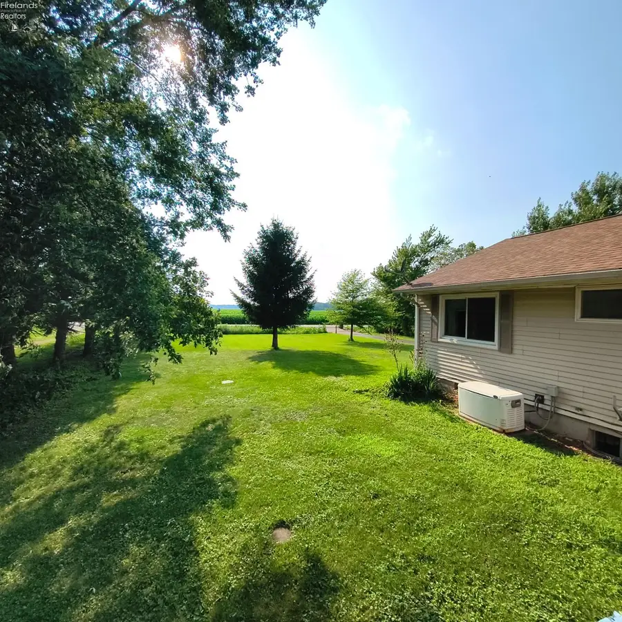 627 County Road 302, Bellevue, OH 44811 - #3
