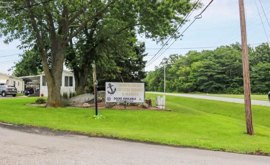 8175 E North Shore Boulevard #16, Marblehead, OH 43440 - #2
