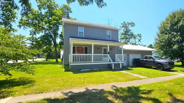 40 Hayes Street, Willard, OH 44890