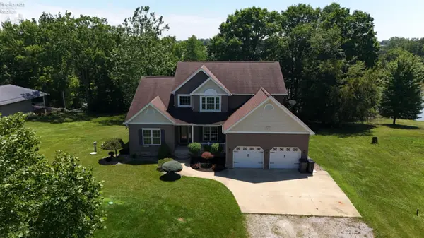 1140 Meadowview Drive, Willard, OH 44890