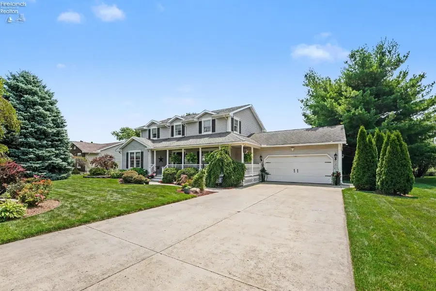 1040 Monroe Street, Bellevue, OH 44811 - #3
