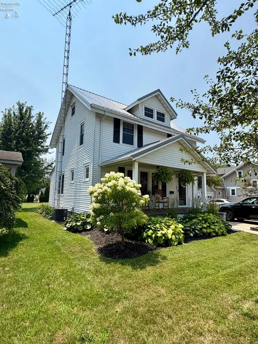 98 Gross Street, Tiffin, OH 44883 - #2