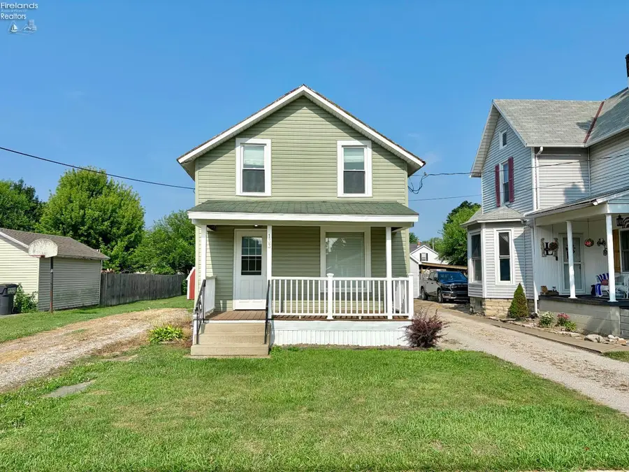 133 Walnut Street, Bellevue, OH 44811 - #2