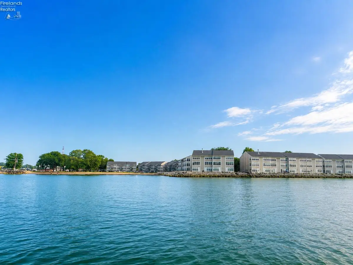 238 W Lakeshore Drive #238D, Port Clinton, OH 43452 - #1
