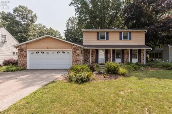 711 Arlington Drive, Vermilion, OH 44089