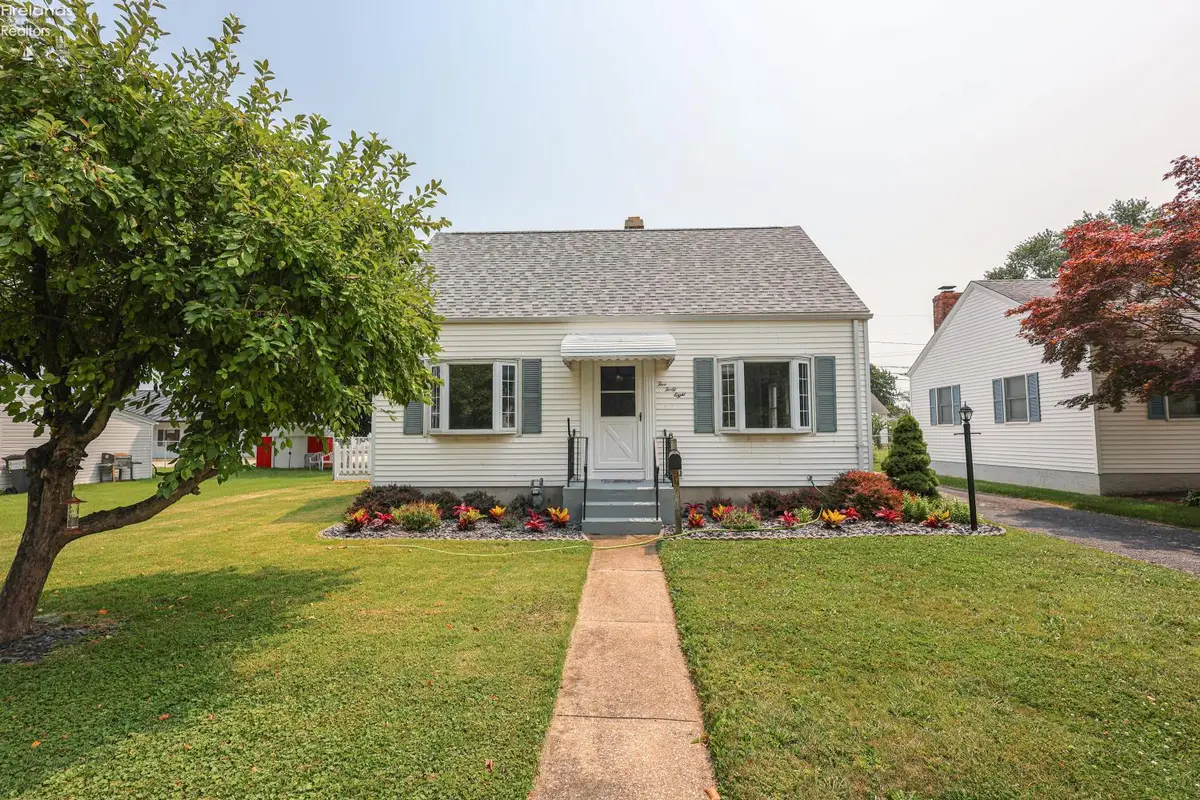 548 50th Street, Sandusky, OH 44870 - #1