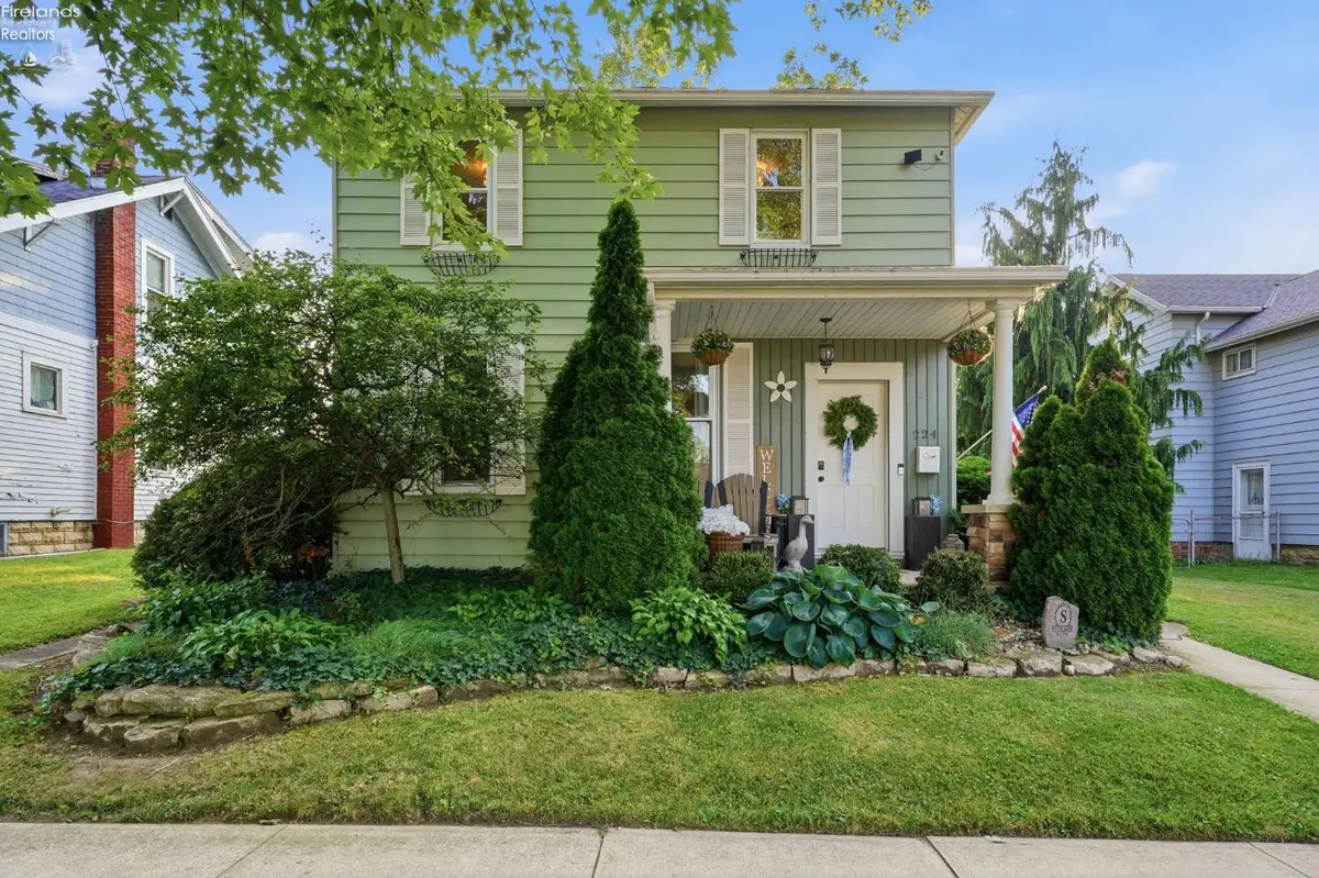 224 Hedges Street, Tiffin, OH 44883 - #1