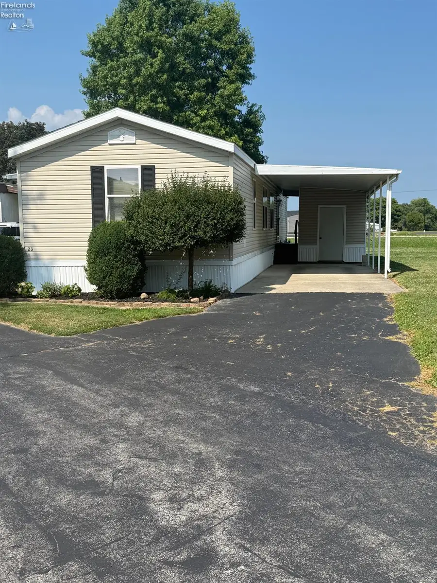 1739 E State Street, Fremont, OH 43420 - #2