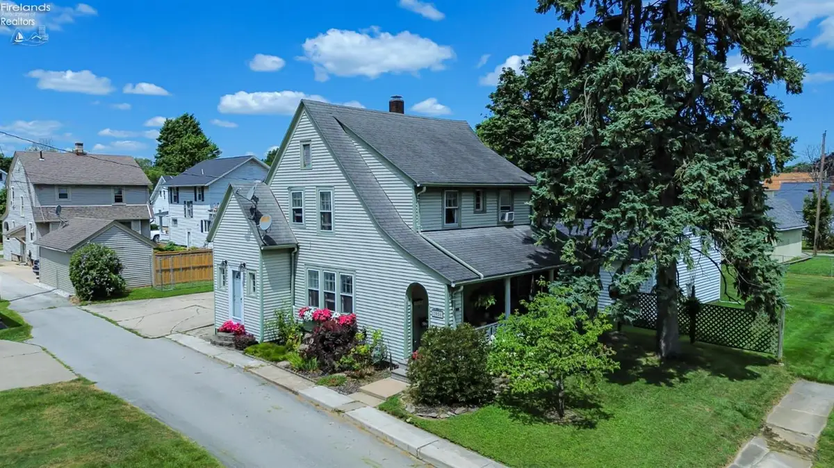 1056 Rawson Place, Fremont, OH 43420 - #1