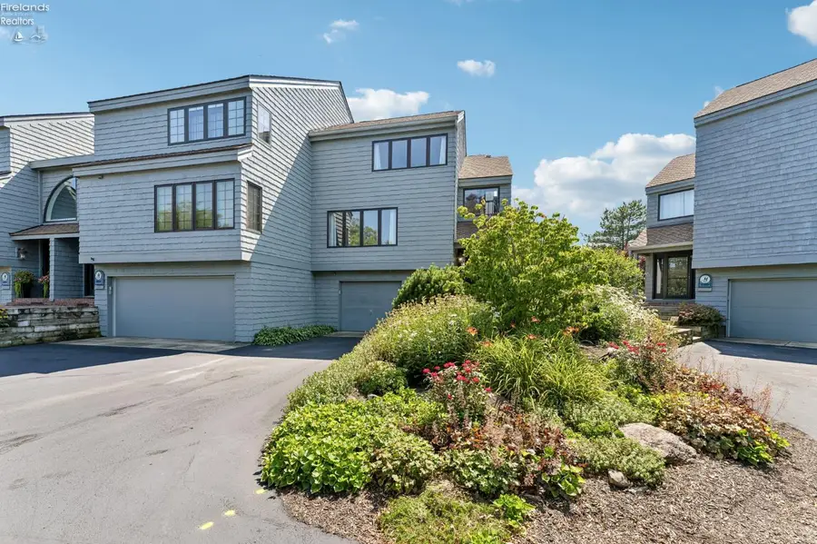508 Mariner Village, Huron, OH 44839 - #3
