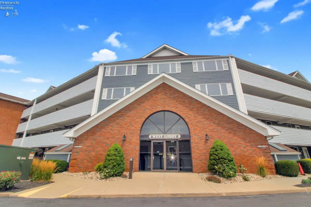 1909 E Harbor Road #407W, Port Clinton, OH 43452 - #1