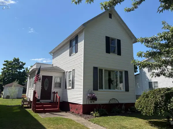 307 W Laurel Street, Willard, OH 44890
