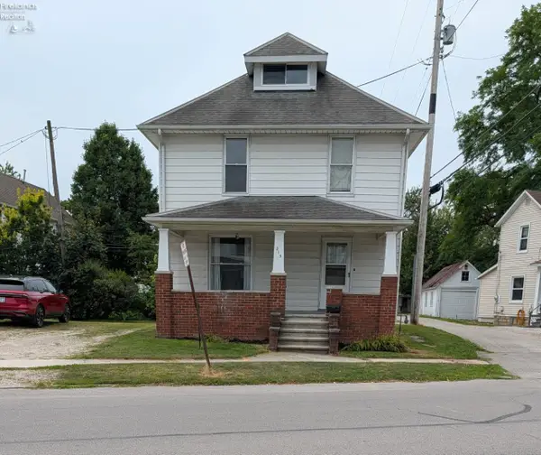 215 W Perry Street, Tiffin, OH 44818