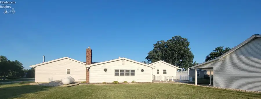 474 County Road 108, Fremont, OH 43420 - #2